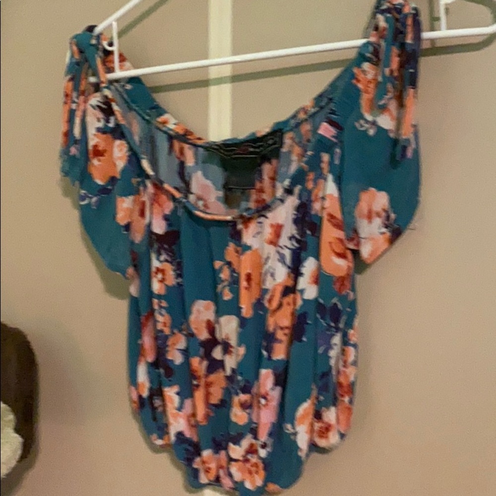 Off the shoulder cute top